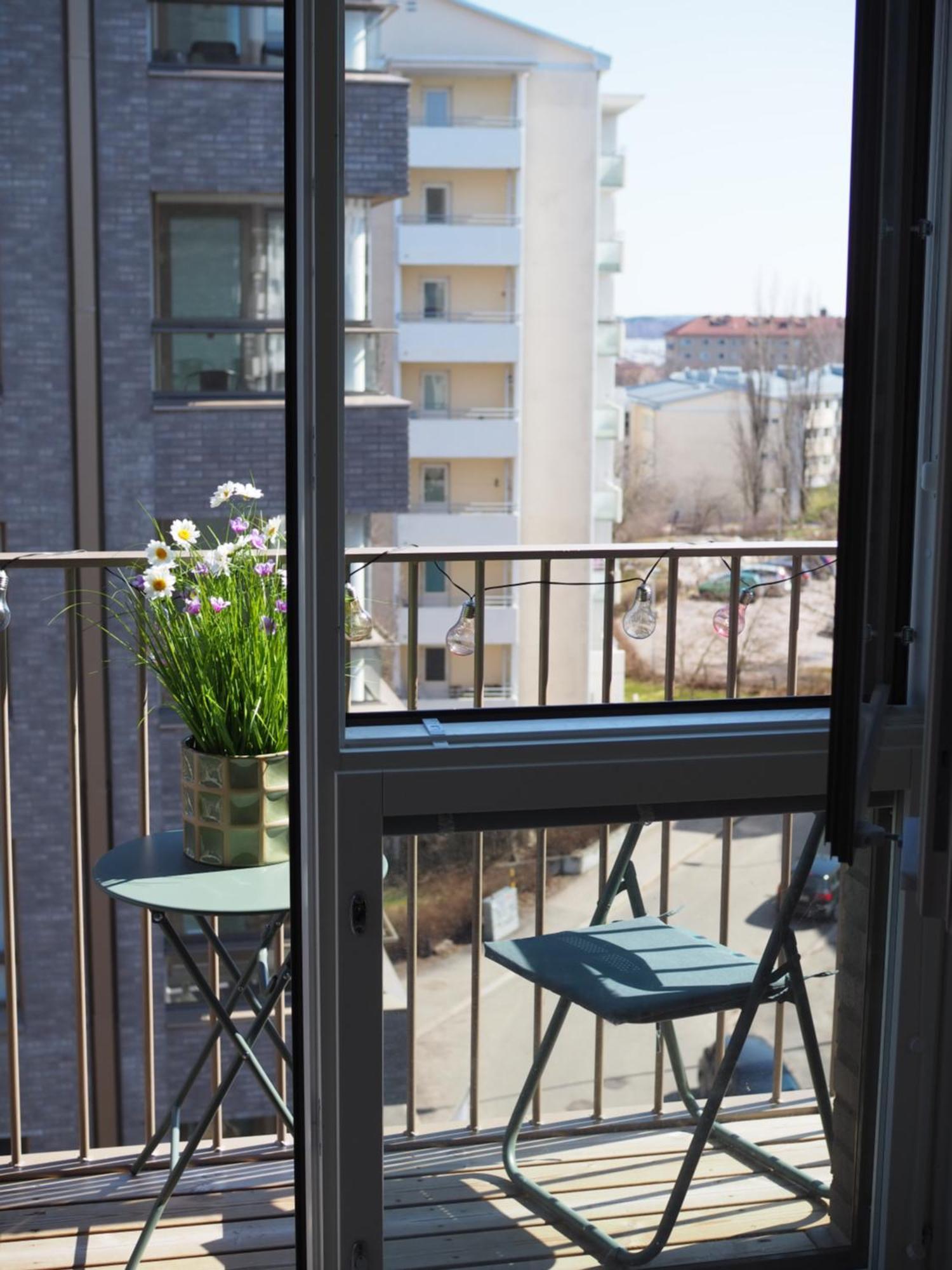 Candy-Colored Two-Room Condo With Sweet Views Helsinki Ngoại thất bức ảnh